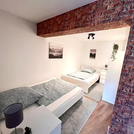 Daire Zentrales, Ruhiges Und Moebliertes Apartement *