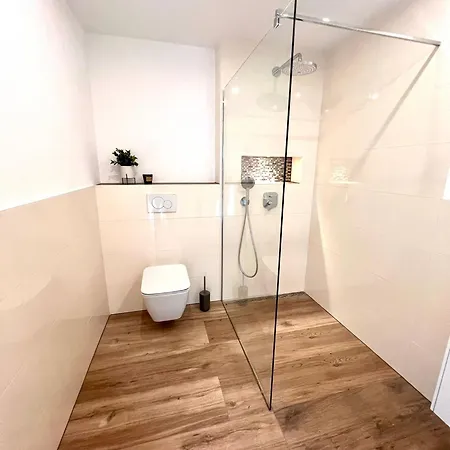 Zentrales, Ruhiges Und Moebliertes Apartement Daire *
